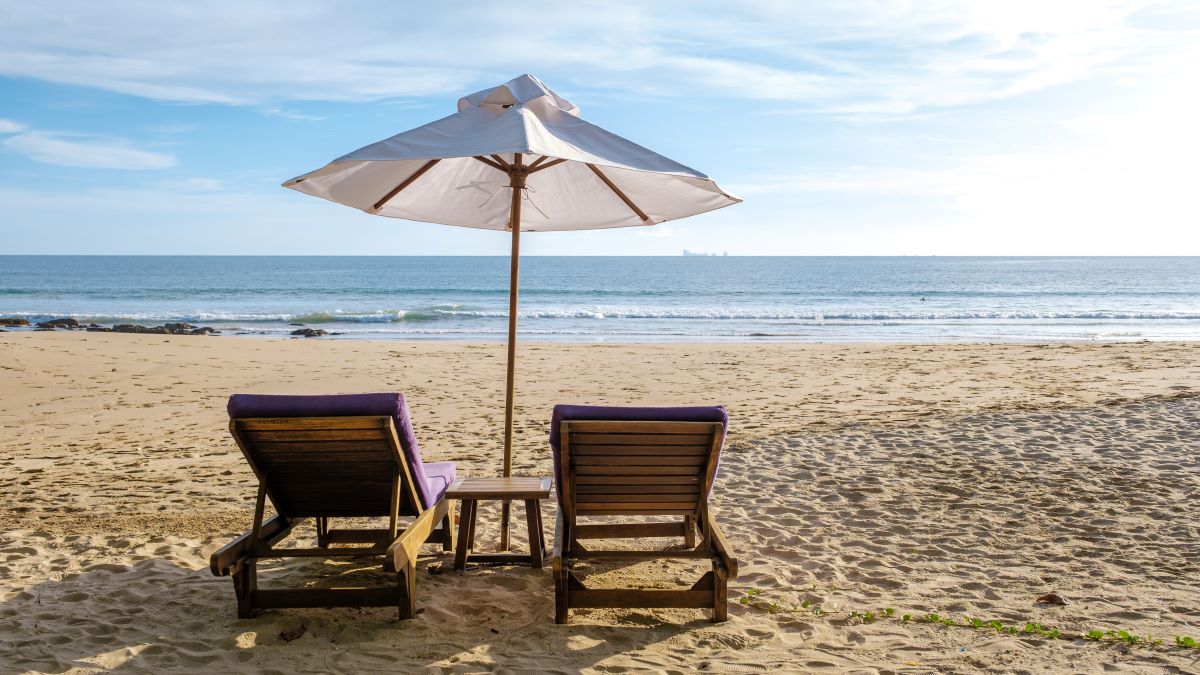 beach-chairs-on-the-beach-of-koh-lanta-beach-chai-2022-07-07-23-38-15-utc